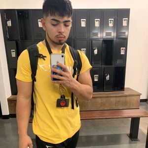 Meet your Posher, Esteban